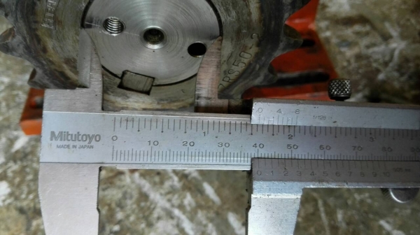 *********ขายแล้วครับ!!**********มอเตอร์เกียร์ Sumitomo Cyclo Drive 1 HP. ไฟ 380V. อัตราทด 1:29 มีเบรคในตัว สภาพสวย วิ่งเงียบ มี 2 ตัว โทร 089-2499-123 นครปฐม