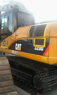 ขายรถแบคโฮ CAT 320 D เอกสารเล่มทะเบียน 13990 ชม.ราคา 1550000
