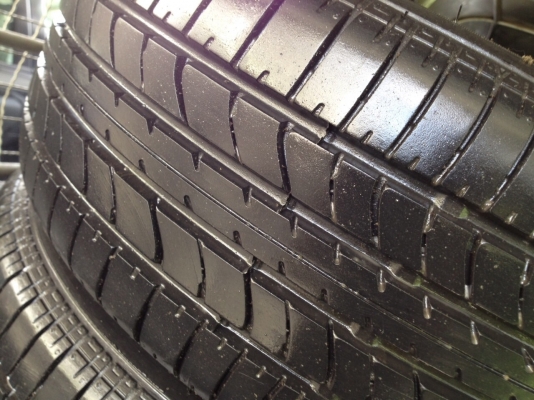 ยางบริดจสโตน205 55R16ปี2014ดอกเต็มๆสวยจัด ยางบริดจสโตน205 55R16ปี2014ดอกเต็มๆสวยจัด