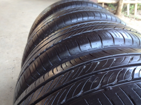 ยางDUNLOP 205 55R16ปี2014สวยดอกเยอะถูก ยางDUNLOP 205 55R16ปี2014สวยดอกเยอะถูก