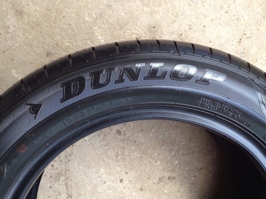 ยางDUNLOP 205 55R16ปี2014สวยดอกเยอะถูก ยางDUNLOP 205 55R16ปี2014สวยดอกเยอะถูก