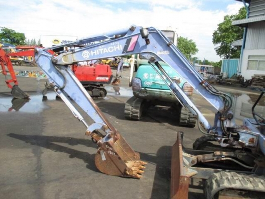 ขายรถขุด HITACHI EX30. เก่าญี่ปุ่น คอนโทลสั้น ปั้มนิ้ว แทรคเหล็ก
