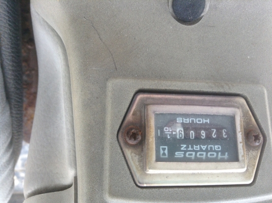 ขายรถขุด HITACHI EX30. เก่าญี่ปุ่น คอนโทลสั้น ปั้มนิ้ว แทรคเหล็ก