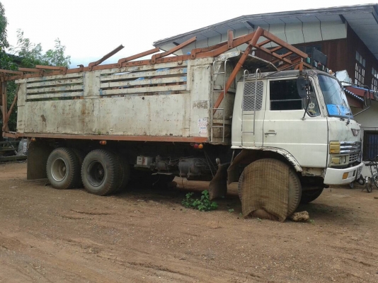 ขาย 10 ล้อดั้ม 2 เพลา HINO FM176 คัสซีสวยตลอดเส้น วางเครื่อง HO7C 180 แรงม้า เกียร์ HO สโลว์กลาง เบรคลมดัน ทะเบียนพร้อมโอนครับ ราคาต่อรองได้