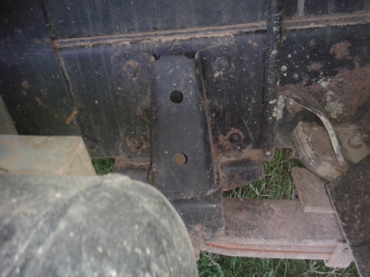 หกล้อดั้ม อีซูสุ NKR 88  แรงม้า  พร้อมใช้งาน เล่มติดมือ  (รถห้างแท้)