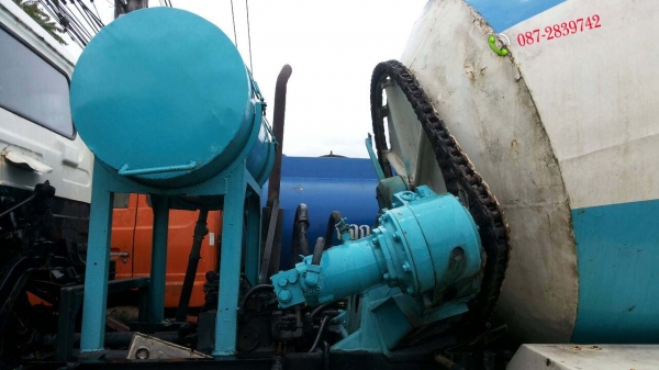 ขายรถโม่ปูน (ฉุดโม่ด้วยโซ่) ขนาด 6 คิว ISUZU