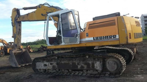 ขายรถแบคโฮ LIEBHERR 934 ตัวใหญ่ขนาดเท่ากับ 400 ราคา 600000