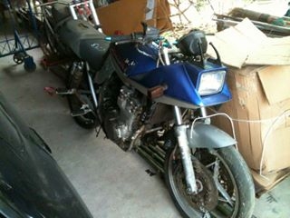 เครื่องติดเฟรม Suzuki katana400 พร้อมแฟริ่งและอุปกรณ์