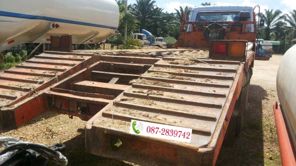 ขายรถท้ายลาดบรรทุกแบคโฮ 10 ล้อ 2 เพลา ขายรถท้ายลาดบรรทุกแบคโฮ 10 ล้อ 2 เพลา