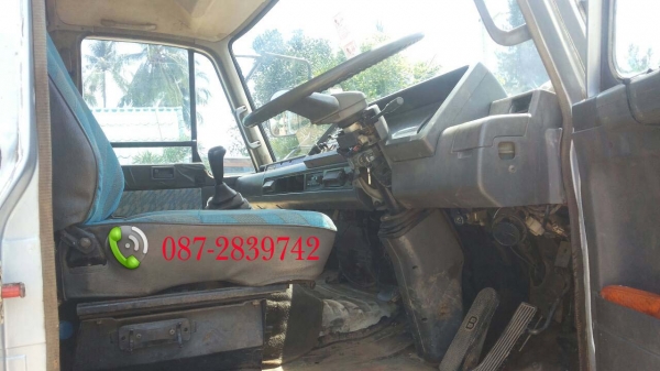 ขายรถท้ายลาดบรรทุกแบคโฮ 10 ล้อ 2 เพลา ขายรถท้ายลาดบรรทุกแบคโฮ 10 ล้อ 2 เพลา