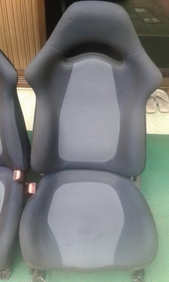 เบาะคู่หน้าของซูบารุIMปีกน้ำเงินผ้ากลางสีคลาม+รางเดิม฿5800ลดได้