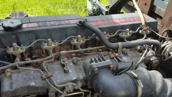 หกล้อ อีซูซุ ร็อค195แรง แอร์ เวอร์ ทิฟฟี ช่วงยาว 6.50ม สภาพสวยพร้อมใช้สุดๆ ทะเบียนพร้อมโอน