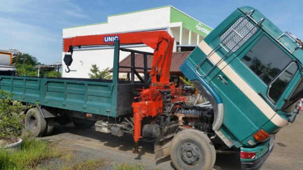 ขาย595,000บ หกล้อ ฮีโน้ FD185โบ เครน 3ตัน รถสภาพดีสวยเดิมบาง ช่วงยาว 6.50ม. เล่มพร้อมโอน