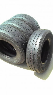 195R14 BRIDGESTONE LEO 677 ชุด 4 เส้น tel.081-427-3941