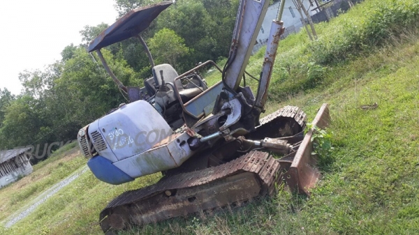 แมคโค Hitachi EX 40