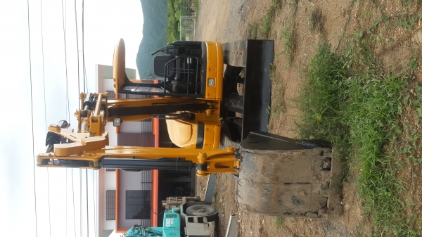 ขายรถขุดมือสองญี่ปุ่นMITSUBISHI MM57SR