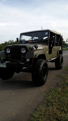 ร้านm601.ขายจี๊ป.หน้ากบcj6.คานซาฟารี.เครือง.4dr6..แต่งเต็มทะเบียนครบราคาถูกคับ