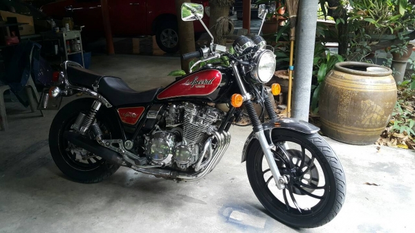 yamaha XJ special 650cc. 4สูบ