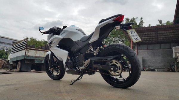Z250 ขาว วิ่งน้อย ไม่ล้มชนแปะใสกิ๊ก ต่อรองได้ จัดส่งฟรีทั่วไทย