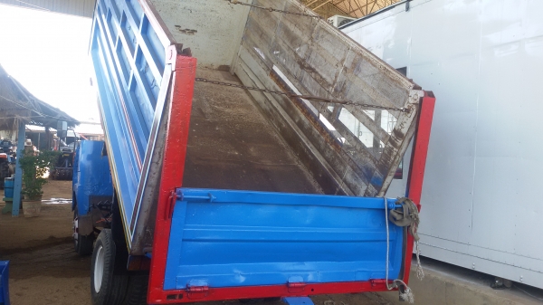 ขายอีแต๋นด้ำ6ล้อคัชชีใหญ่บรรณทุกได้ประมาร6-7ตัน ราคา175000บาท รถสวยมากเดิมๆ อยู่ วังบัว อ คลองขลุง จ กำแพงเพชรสนใจโทร 0813655997 อำพร พาเจริญ ราคาคุยกันได้อีกนะครัย ขายอีแต๋นด้ำ6ล้อคัชชีใหญ่บรรณทุกได้ประมาร6-7ตัน ราคา175000บาท รถสวยมากเดิมๆ อยู่ วังบัว อ คลองขลุง จ กำแพงเพชรสนใจโทร 0813655997 อำพร พาเจริญ ราคาคุยกันได้อีกนะครัย