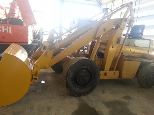 ขาย รถตักใหญ่ TCM 2.5 ยางตัน 4 ล้อ ยกสูง ขึ้นรถพ่วงได้ ขาย รถตักใหญ่ TCM 2.5 ยางตัน 4 ล้อ ยกสูง ขึ้นรถพ่วงได้