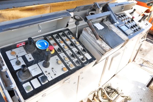 WIRTGEN W2200 SN 0075