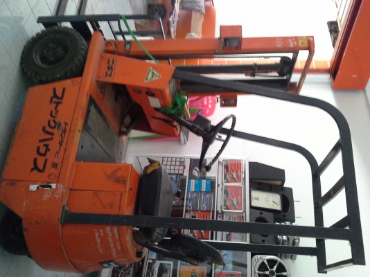 โฟล์คลิฟท์ไฟฟ้าtoyota 500kg โฟล์คลิฟท์ไฟฟ้าtoyota 500kg
