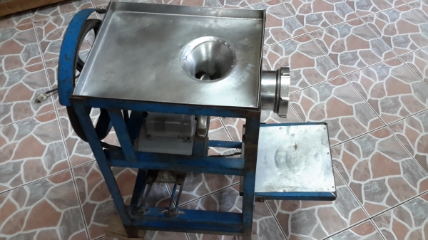 เครื่องบดสแตนเลสเบอร์32 มอเตอร์1แรง