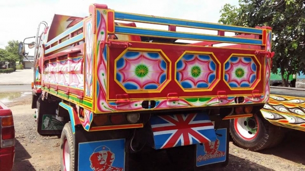 ขายดั้มร็อกกี้175แรง พ.เพาเวอร์ เบรกทิฟฟี่ ภายในสวย แอร์เย็น สภาพพร้อมใช้งาน เอกสารพร้อมโอน สนใจโทร 090-8588220คุณนะ 093-3258446คุณบิว ID:narong498 หรือเข้าดูสินค้าอื่นๆได้ที่ www.truck.in.th/498 หรือเพจFacebook ณรงค์ ซื้อขายรถมือสอง (เว็บไซต์ส่วนตัว) หรื