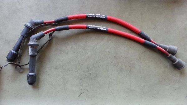 ขายสายหัวเทียนแต่ง Made in USA ดังรูป 2 เส้นครับ