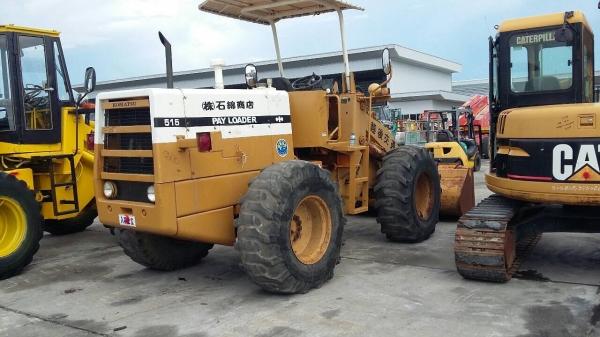 รถตักล้อยาง komatsu 515 เอวอ่อน มือสองจากญี่ปุ่น