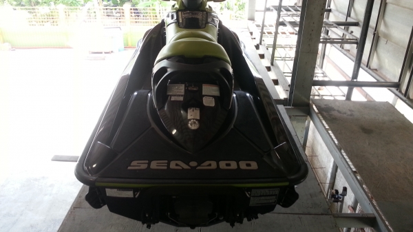 เจ็ตสกี seadoo RXT Supercharged เก่าญี่ปุ่นสภาพพร้อมใช้ ปี 05 เรือ 76 ชม. เจ็ตสกี seadoo RXT Supercharged เก่าญี่ปุ่นสภาพพร้อมใช้ ปี 05 เรือ 76 ชม.