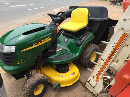 รถตัดหญ้าJohn deere 20แรงม้า มือสองจากนอก