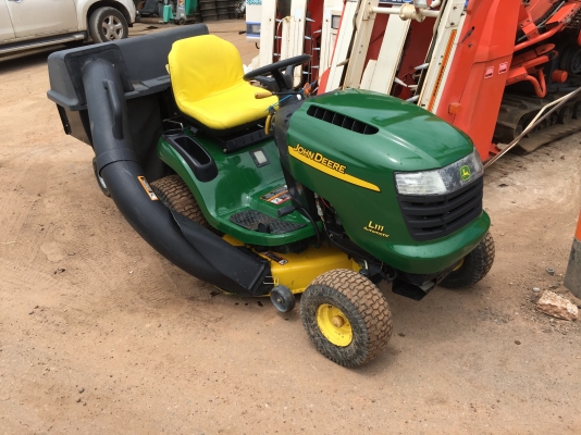 รถตัดหญ้าJohn deere 20แรงม้า มือสองจากนอก