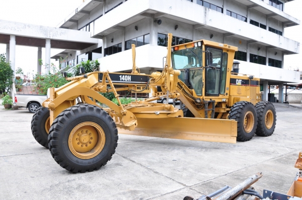 CATERPILLAR 140H SN 2ZK06528