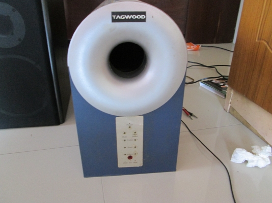 ขายครับ  ใช้ได้ทุกระบบ   เสียงนุ่ม  แจ่ม   ขาย 3700บาท