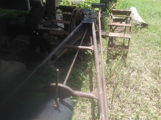 ขายตามสภาพโครงรถไถจักรเพชร ขายตามสภาพโครงรถไถจักรเพชร