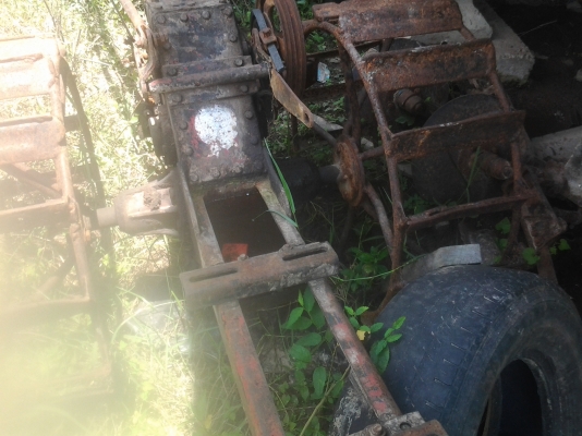 ขายตามสภาพโครงรถไถจักรเพชร ขายตามสภาพโครงรถไถจักรเพชร