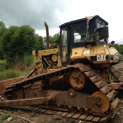 ขายรถแทรคเตอร์ CAT D5Hหัวเก๋ง ตีนเป็ด อินวอยท์ สภาพเก่านอกรถสวยพร้อมใช้ราคา 970,000