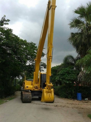 ขายรถแบคโฮบูมยาว KOMATSU pc200-6ไฟฟ้า เอกสารเล่มทะเบียนราคา1,550,000 ขายรถแบคโฮบูมยาว KOMATSU pc200-6ไฟฟ้า เอกสารเล่มทะเบียนราคา1,550,000