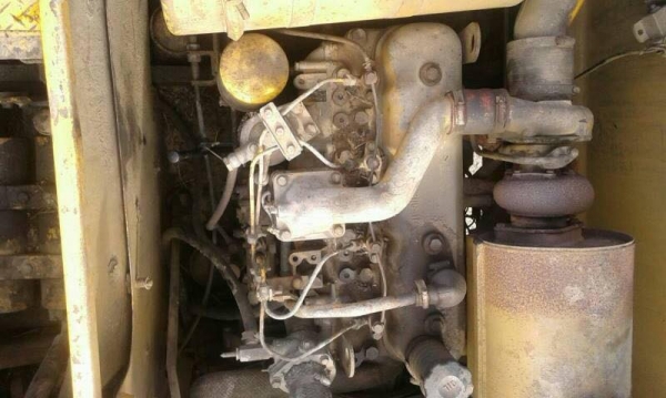 ขายรถแบคโฮ KOMATSU pc120-2 รถพร้อมใช้ราคา300,000