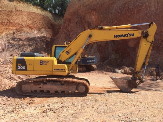 ขายรถแบคโฮ KOMATSU PC200-8 ปี2010 ทำงาน8,147ชั่วโมง สนใจโทร 081-970-1072 ขายรถแบคโฮ KOMATSU PC200-8 ปี2010 ทำงาน8,147ชั่วโมง สนใจโทร 081-970-1072