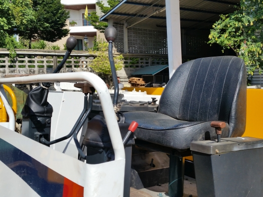 ขาย รถขุด YANMAR รุ่น YB501 มือสองญี่ปุ่น แทร็กเหล็ก สลักแน่น ทั้งคัน สวยใช้งานทันที มือถือ/LINE ID : 0818753444 ขาย รถขุด YANMAR รุ่น YB501 มือสองญี่ปุ่น แทร็กเหล็ก สลักแน่น ทั้งคัน สวยใช้งานทันที มือถือ/LINE ID : 0818753444