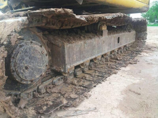 ขายรถแบคโฮ KOMATSU pc120-6 มีไลหัวเจาะไฟฟ้าตัดเอกสารอินวอยท์ รถสวยพร้อมใช้ราคา735,000