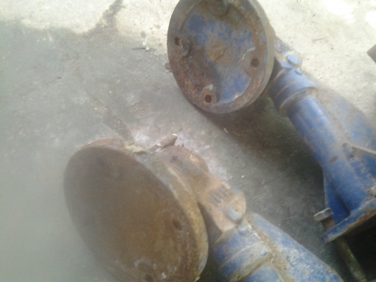 ขายตามสภาพบัวของผาลบุกเบิกของHUI2ตัวPT1ตัว