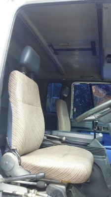 ขายรถเทนเลอร์สิบล้อสองเพลาISUZU 175 2เพลารถพร้อมใช้ เอกสารพร้อมโอนราคา700,000 ขายรถเทนเลอร์สิบล้อสองเพลาISUZU 175 2เพลารถพร้อมใช้ เอกสารพร้อมโอนราคา700,000