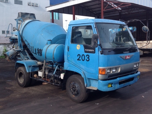 ขาย รถโม่ HINO FC โม่ 2.5Q