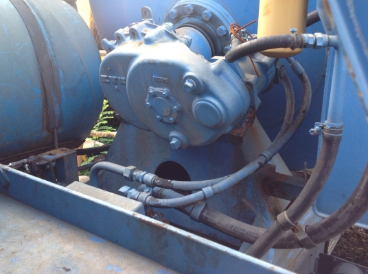 ขาย รถโม่ HINO FC โม่ 2.5Q