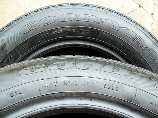 ยางขอบ15 กู๊ดเยียร์ 195-65-R15ลงพื้นปลายปี13(4เส้น2,400บ)