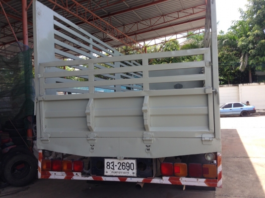 ขายรถ 6 ล้อ Hino 212 แรง กระบะ 7 เมตร ขายรถ 6 ล้อ Hino 212 แรง กระบะ 7 เมตร